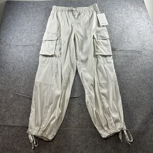 Lululemon Pants Women’s Medium Lightweight Adjustable MR Cargo Pants Bone White